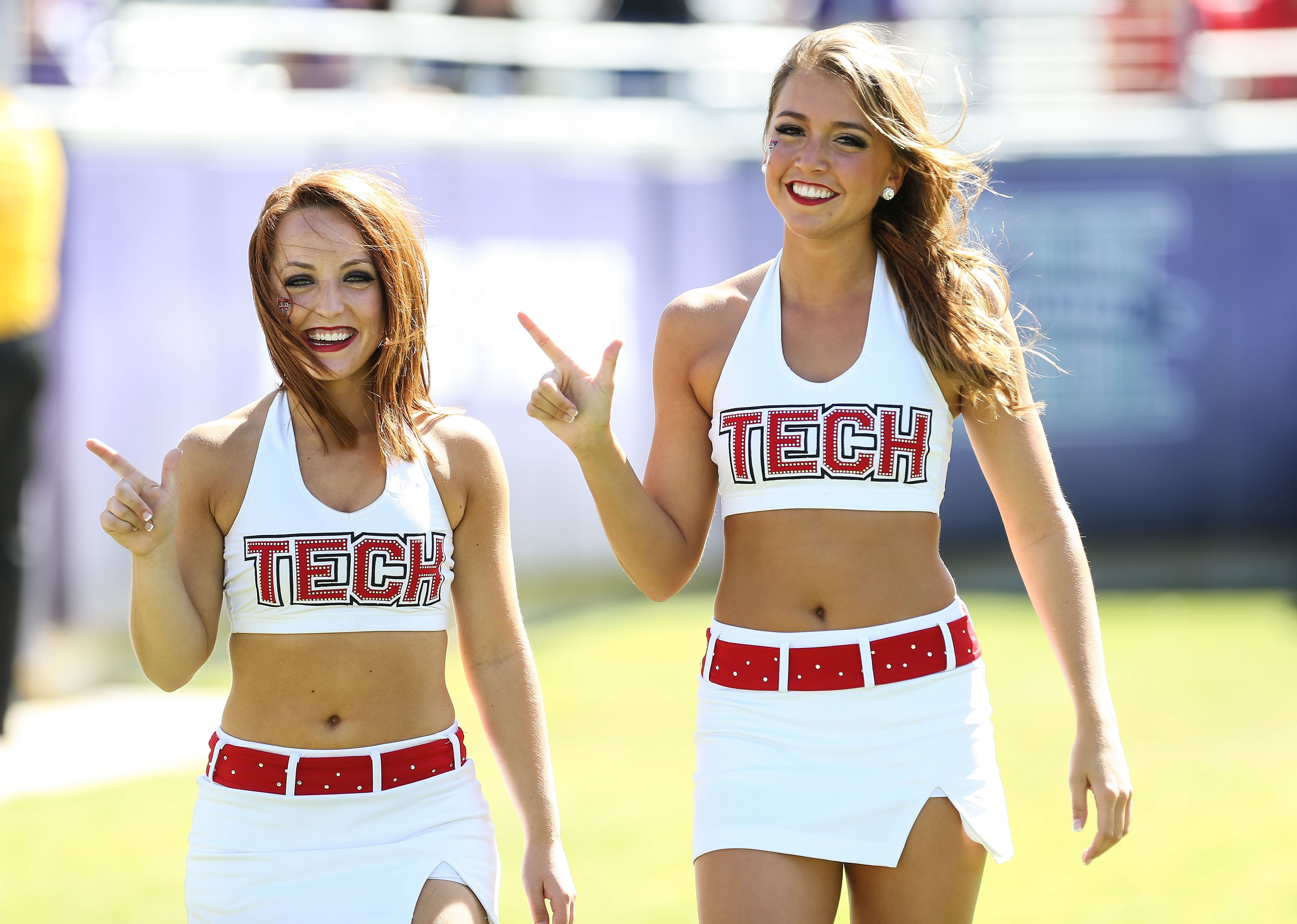 TECHCHEER09.JPG