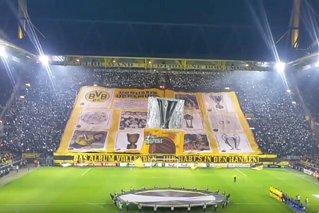 tifo-dortmund-oporto-1.jpg